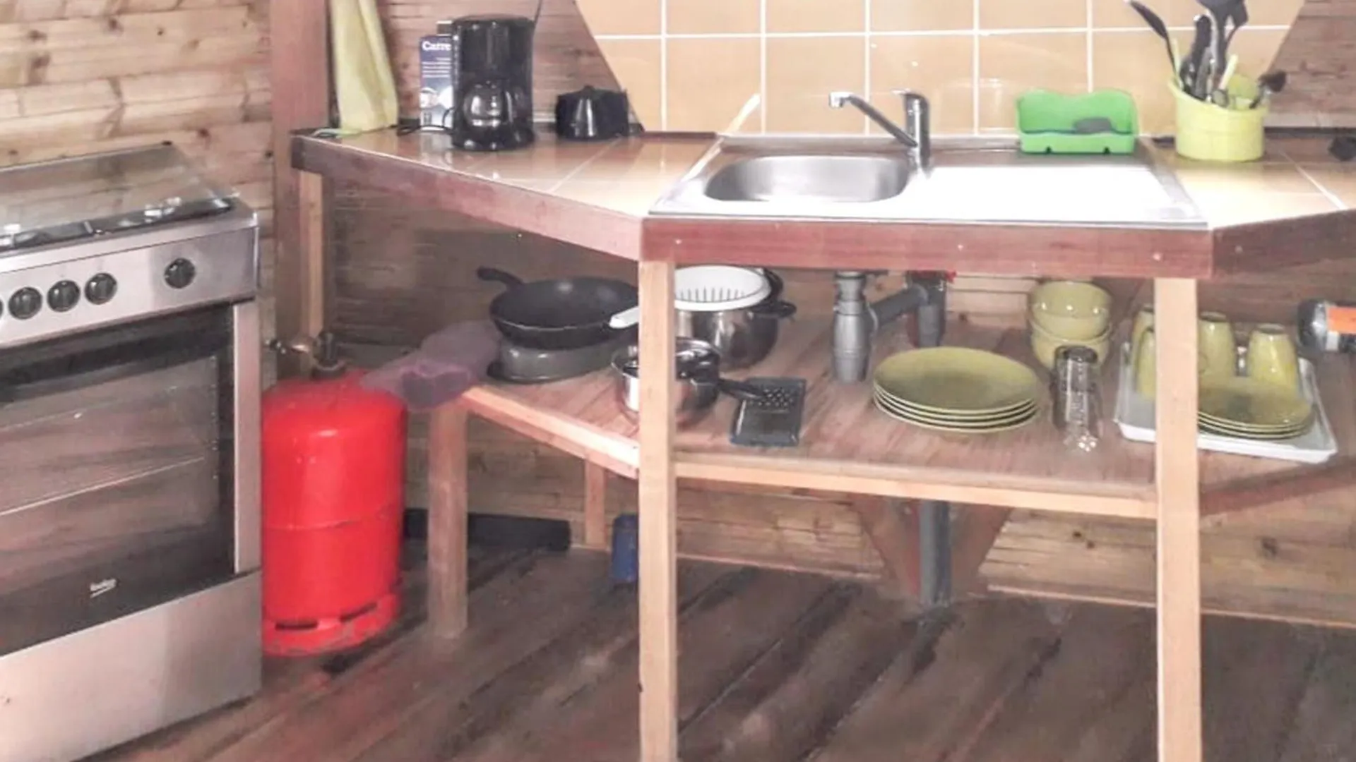 Vakantiehuis Bungalow Charmant Au Robert Avec Piscine Partagee Le Robert